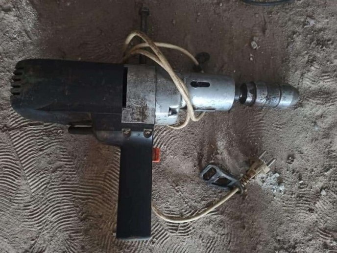 У ромському поселенні на Мукачівщині знайшли чимало крадених речей: опубліковано фото – 16