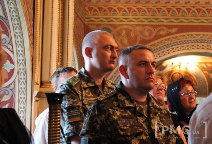 У Мукачеві попрощались з бійцем 128-ї бригади Олександром Павлюком – 19