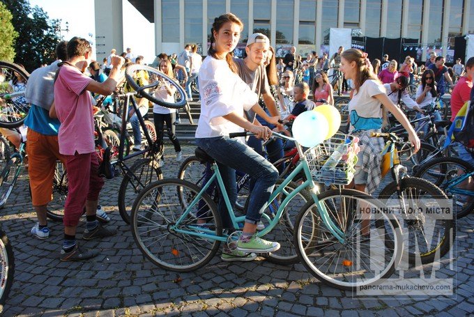 В Ужгороді відбувся масштабний "Night Ride" до Дня Незалежності (ФОТОРЕПОРТАЖ) – 13