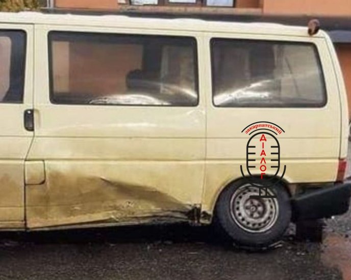 ЗМІ повідомляють про карколомну ДТП на Закарпатті – 01