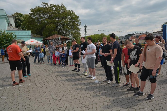 В Ужгороді змагались найсильніші юнаки Закарпаття – 17