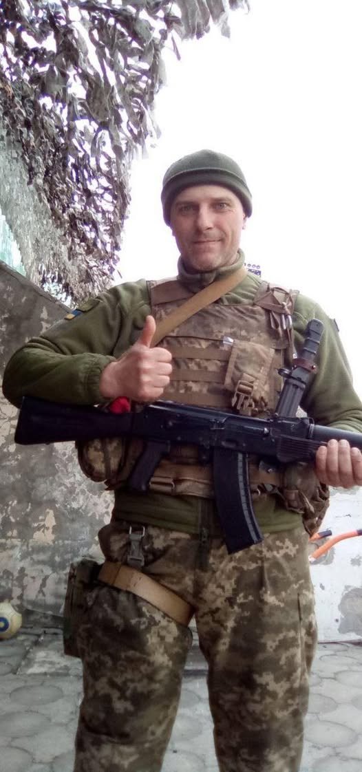 Обірвалось життя закарпатця, який добровільно став на захист України – 01 Сьогодні поховають військового Івана Михайловича Сусіка