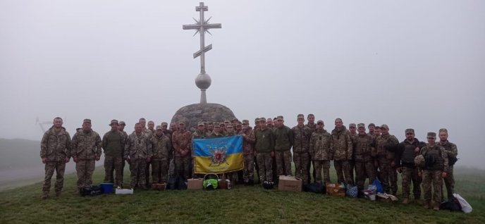 Пасочка у шоломі: як гірські штурмовики Великдень святкували – 03
