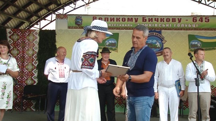 Понад 50 видів голубців пропонували на смачному фестивалі – 07