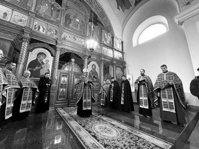 У Мукачеві в останню дорогу провели полеглого Героя – 05