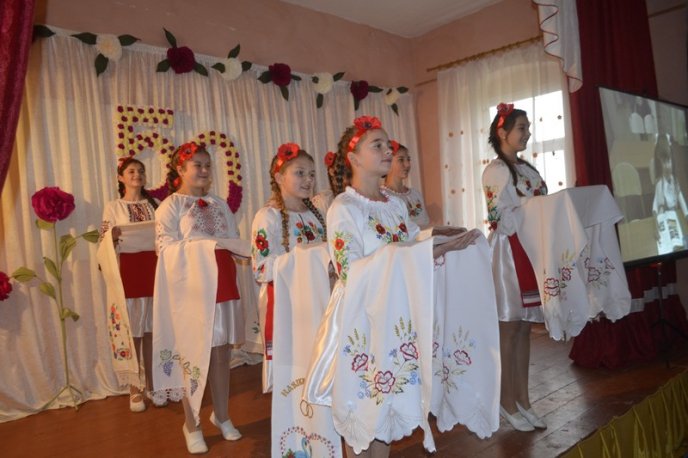 Освітнє свято у Пістрялові – 04 Освітнє свято у Пістрялові – 04