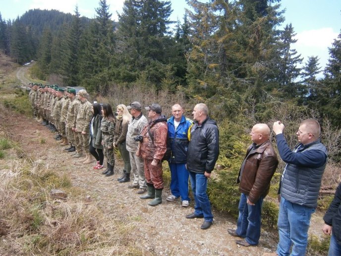 Закарпатські прикордонники заклали на горі Піп-Іван Капсулу Часу – 03