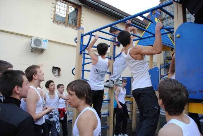 Фанати WorkOut провели флеш-моб у Мукачеві (ФОТОРЕПОРТАЖ) – 06