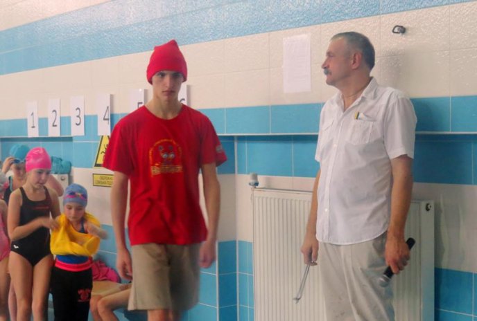 В Ужгороді відбувся міський турнір з плавання "На старт з Дідом Морозом" – 05