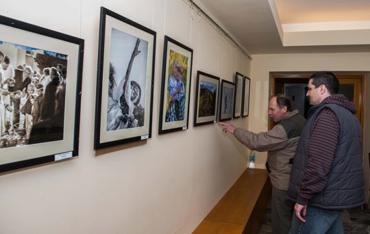 В обласному центрі відкрилась україно-румунська фотовиставка – 06