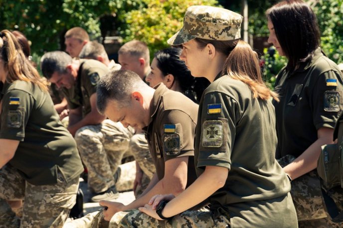 У Мукачеві поховали Героя, який захищав Україну на фронті – 04 У Мукачеві поховали Героя, який захищав Україну на фронті – 04