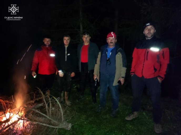 На Закарпатті хлопець пішов із друзями по гриби і заблукав – 02