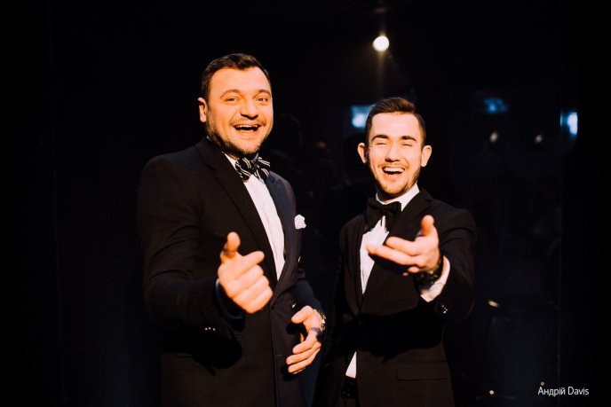 Мода заради життя: на Закарпатті відбувся ІІІ-й благодійний показ мод дизайнерки Роксолани Новак – 130