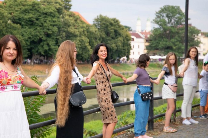 В Ужгороді встановили національний рекорд України: ФОТО – 17