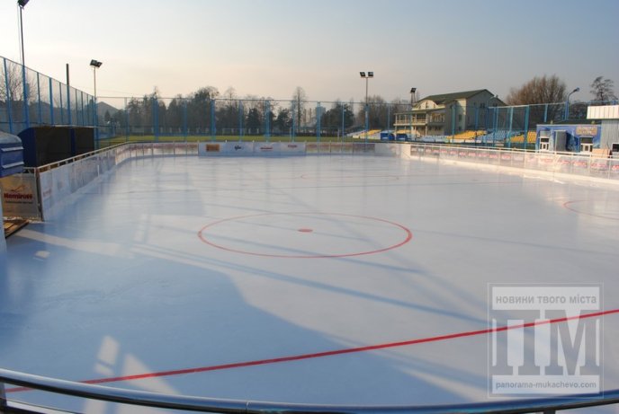 Льодова ковзанка на "Авангарді" вже практично готова (ФОТОРЕПОРТАЖ) – 04 Льодова ковзанка на "Авангарді" вже практично готова (ФОТОРЕПОРТАЖ) – 04