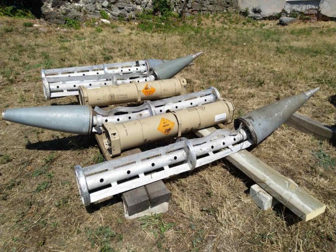 На Закарпаття у музей привезли залишки ракет, якими окупанти били по Україні – 01