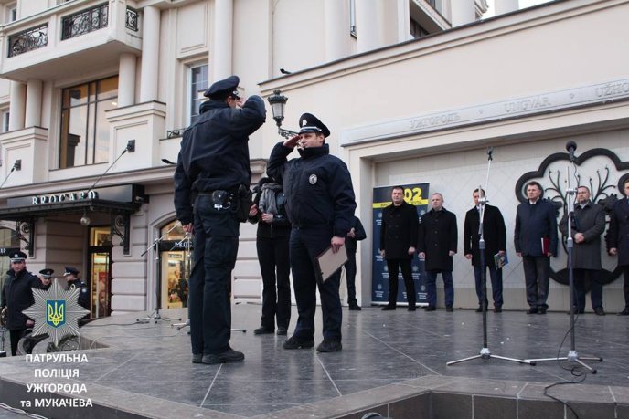 В Ужгороді відзначили першу річницю створення патрульної поліції – 07