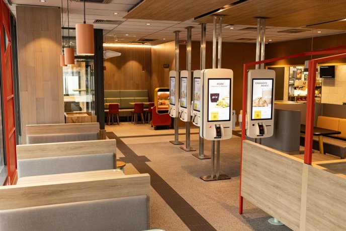 МакДональдз, який відкрили в Ужгороді, працюватиме цілодобово – 03