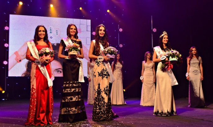 Міс Закарпаття – 2016 стала ужгородка Анастасія Дацюк – 03