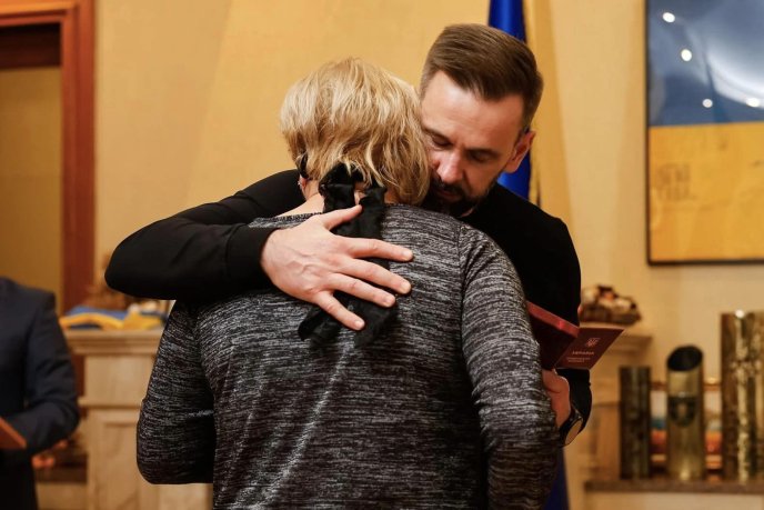 Орденом «За мужність» ІІІ ступеня посмертно нагороджено 10 прикордонників із Закарпаття – 02