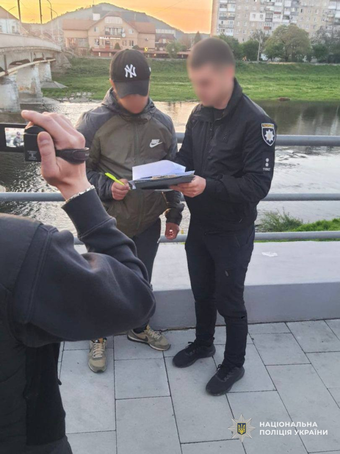 Затримали зловмисника, причетного до організації масштабної нарколабораторії на Мукачівщині – 01 Мукачівець причетний до організації масштабної нарколабораторії