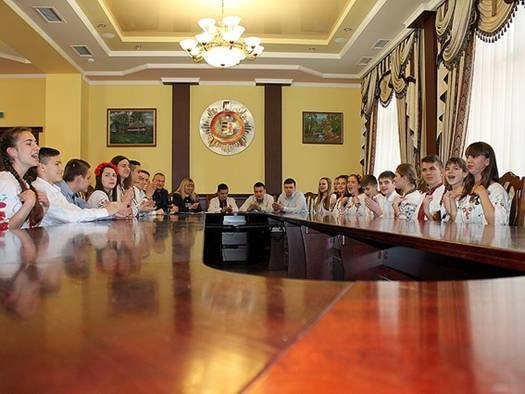 Діти із Закарпаття та Донбасу взяли участь у телемості – 07