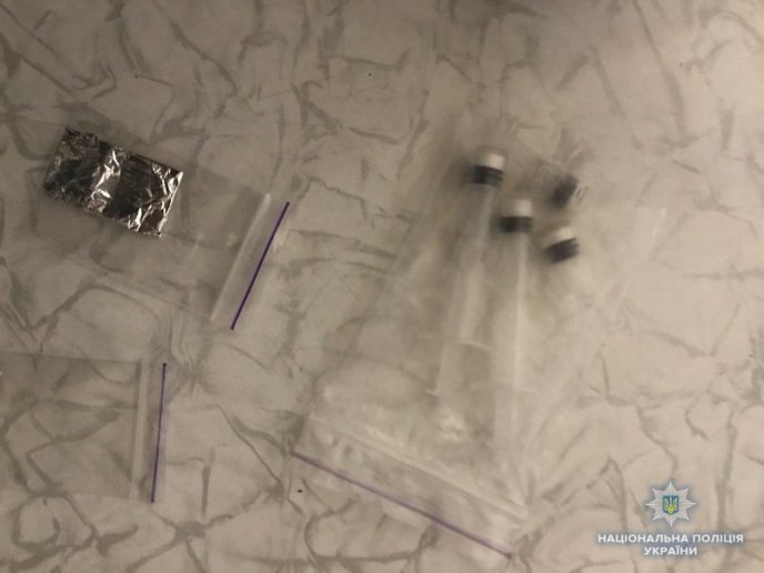 У будинку молодого мукачівця знайшли наркотики – 03