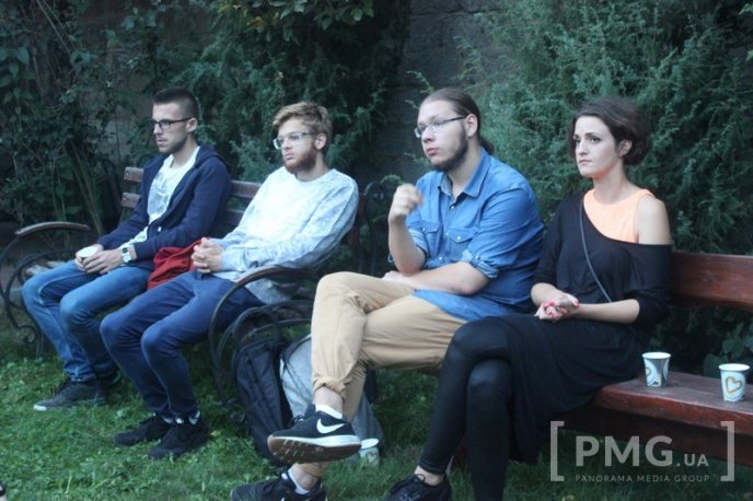 У Мукачеві відбувся благодійний вечір у підтримку Юлії Миронової, яка перебуває у реанімації у Таїланді – 13