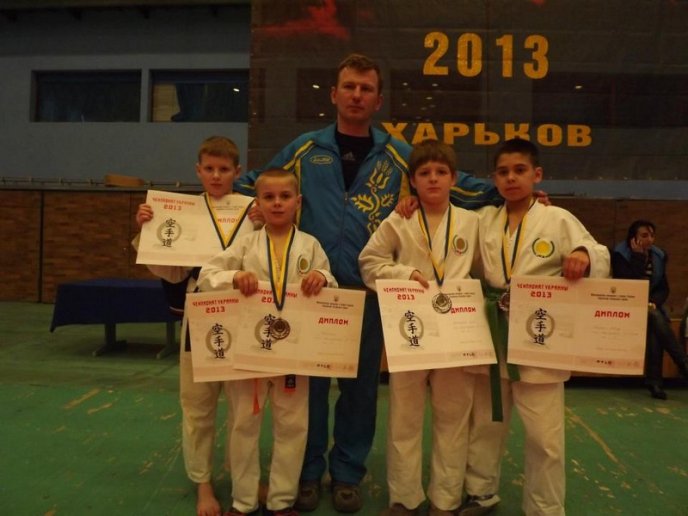 Мукачівські каратисти з СК "Сінай" завоювали 9 нагород на Чемпіонаті України з карате за версією JKS (ФОТО) – 06