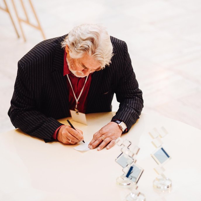 В Ужгороді нагороджували переможців мистецького конкурсу "Срібний мольберт" – 01