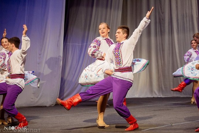 Відомий танцювальний колектив із Канади виступив в Ужгороді  – 20