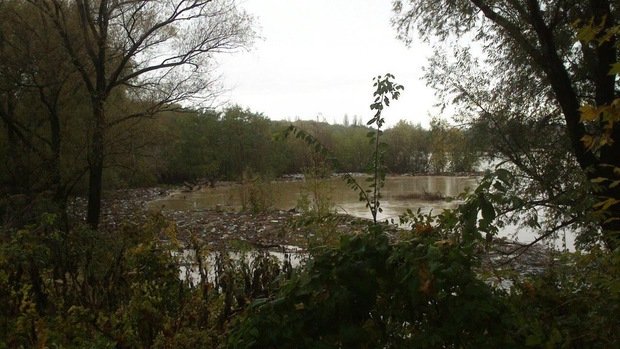 В Ужгороді вода частково підтопила Боздоський парк – 04