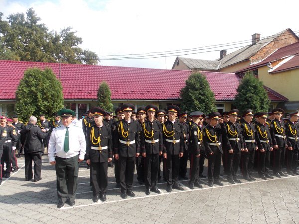 Владика Феодор відслужив молебень у Мукачівському військовому ліцеї з посиленою військово-фізичною підготовкою (ФОТО) – 08