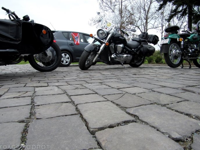 У Мукачеві "злітаються" байкери – 02