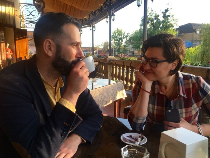 Знімальна група програми "Ревізор" завітала до ресторану "Золота пава" у Берегові – 01