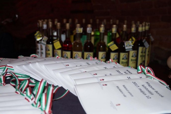 У  «Паланку» представили кращі вина Угорщини – 03