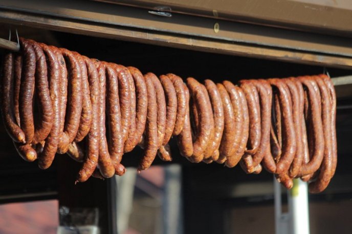 "Червене вино 2018": чим пригощають закарпатців та скільки доведеться витратити – 03