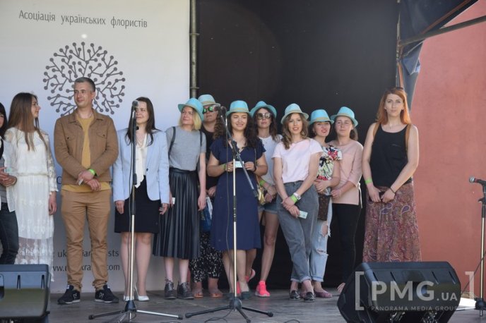 У Чинадієві стартував квітковий фестиваль "Кохання в Сент-Міклош" – 17