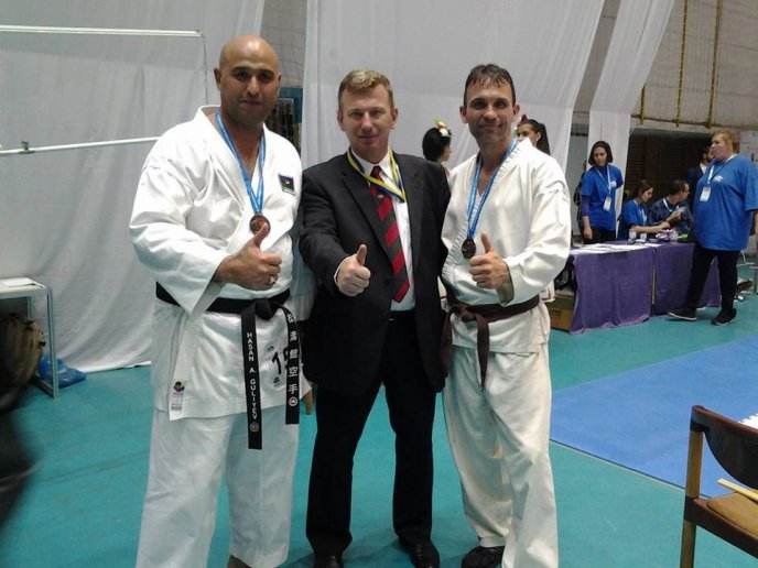 Закарпатці гідно виступили на Чемпіонаті Світу з Шотокан карате-до – 01