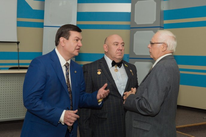 В Ужгороді відбулись конференція адвокатів Закарпаття та урочисті заходи з нагоди Дня юриста – 15