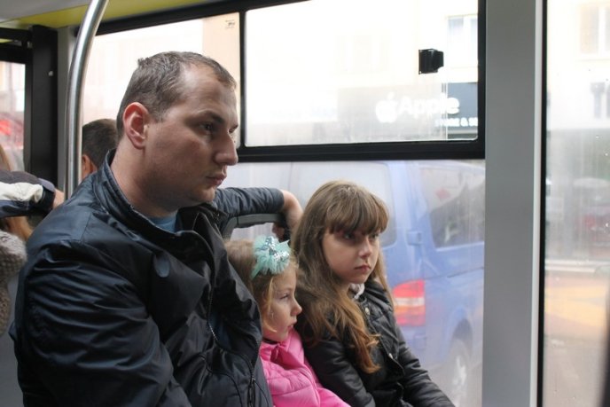 Вулицями Ужгорода їздив новий 100-місний автобус – 06