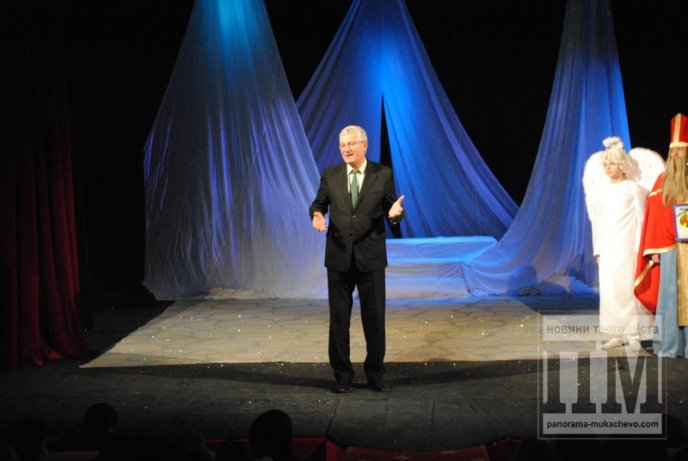 В Мукачеві відбулась новорічна вистава (ФОТО) – 11