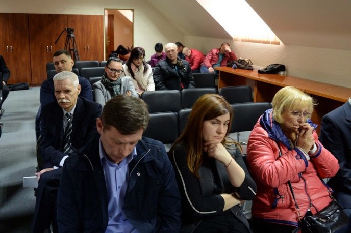 Адвокати, що захищають пограбованих у Мукачеві клієнтів «VS Банку», налаштовані рішуче – 13