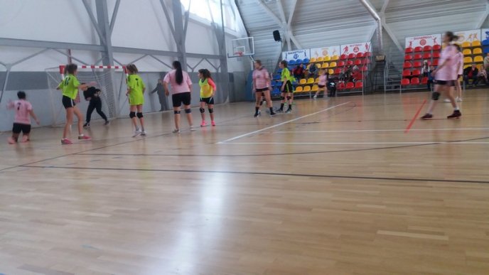 Турнір із гандболу серед дівчат пройшов у Тячеві – 07