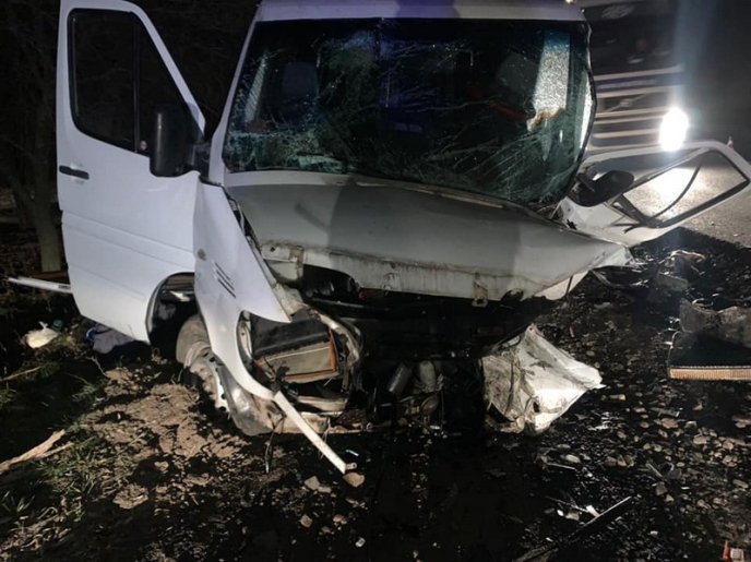 Оприлюднено нові подробиці та фото з місця жахливої аварії в Березинці – 14 Оприлюднено нові подробиці та фото з місця жахливої аварії в Березинці – 14