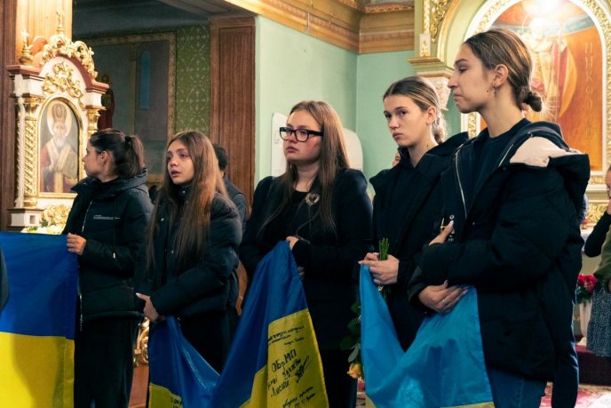 Мукачівська громада провела в останню дорогу полеглого Героя – 03