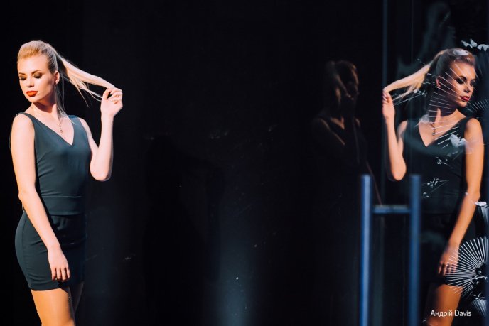 Мода заради життя: на Закарпатті відбувся ІІІ-й благодійний показ мод дизайнерки Роксолани Новак – 154