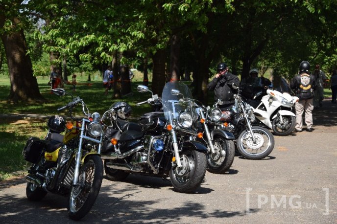 У Мукачево з’їхалися байкери – 09