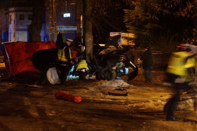 Двоє українців загинули у моторошній ДТП у Польщі – 21