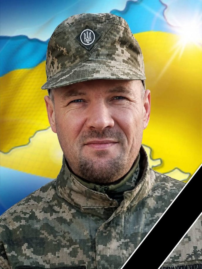 У Мукачеві поховають військовослужбовця Олександра Карольї